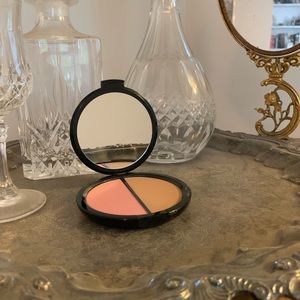 Bobbi Brown Face and Body Bronzing duo!